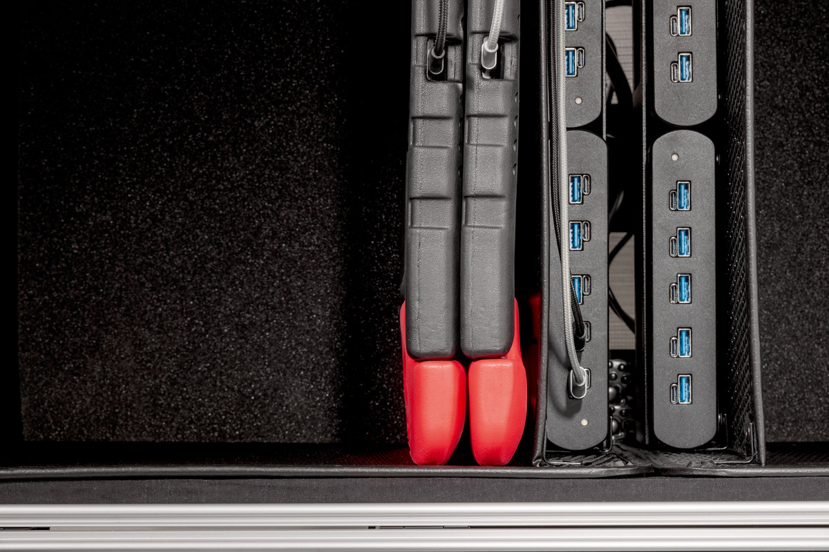 208726151_parat_paraproject_case_tc20_educover_twincharge_tabletkoffer_schwarz_detail1