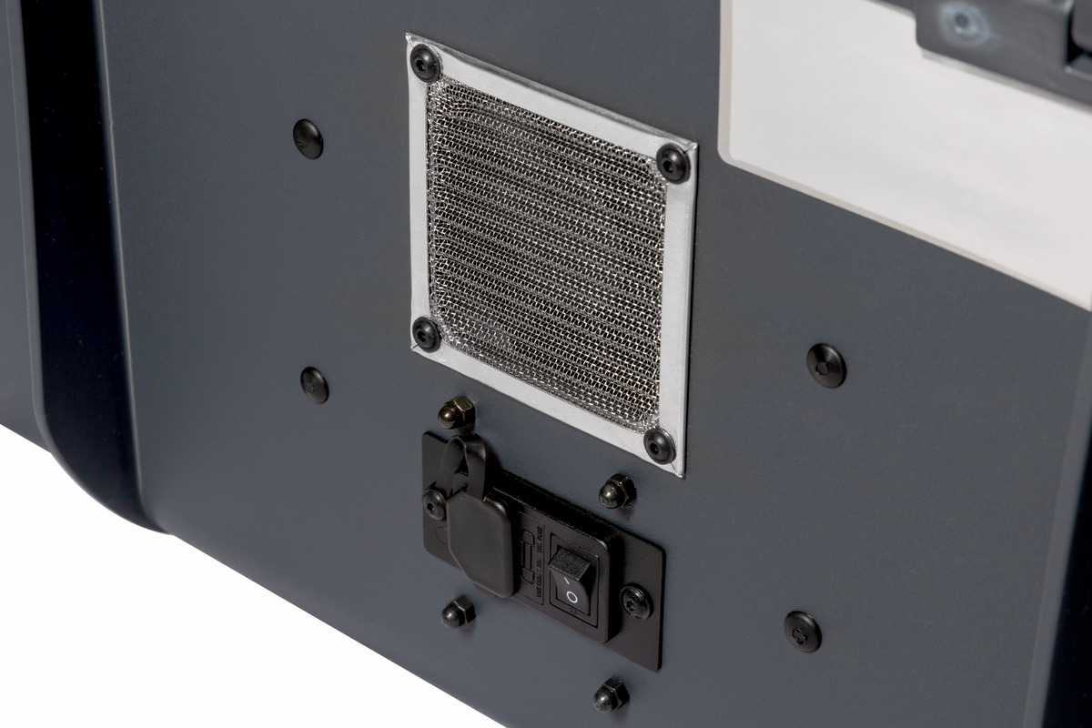 6433010399_parat_paraproject_cc20_cargocase_twincharge_ladekoffer_tabletkoffer_bildung_detail5