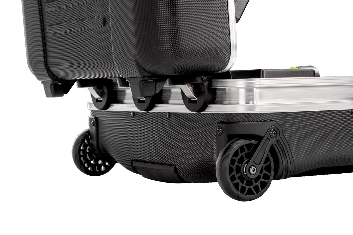 689550171_parat_werkzeugkoffer_toolcase_rollenkoffer_classic_zahlenschloss_kingsize_roll_bodenschale_detail8