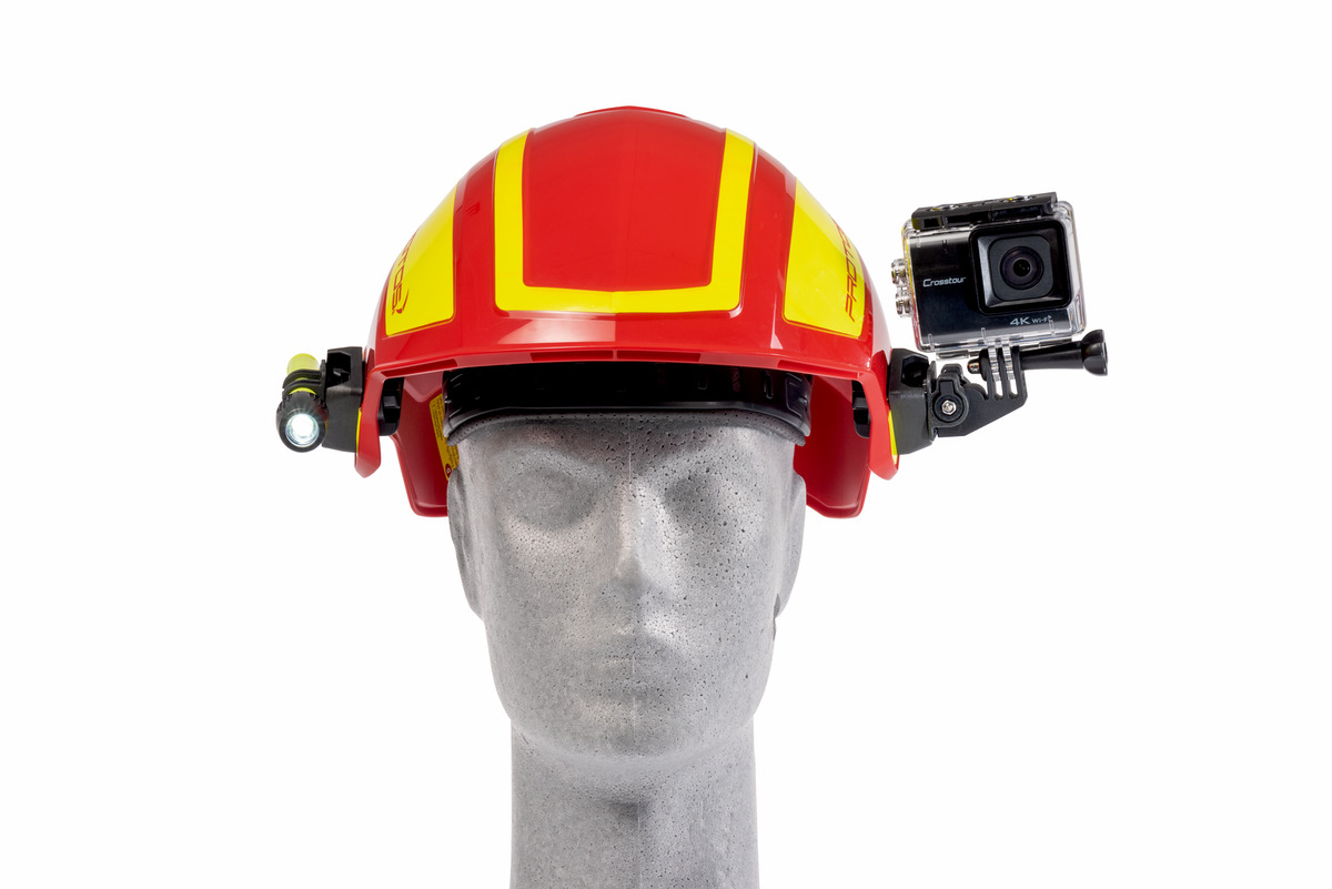 6902072151_parat_parasnap_snap_in_cam_kamerahalter_helmhalter_camholder_anwendung_protos