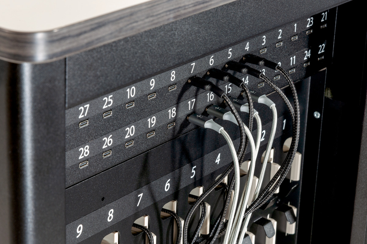 830710999_parat_paraproject_trolley_c30_lightning_tabletwagen_technikfach_detail12