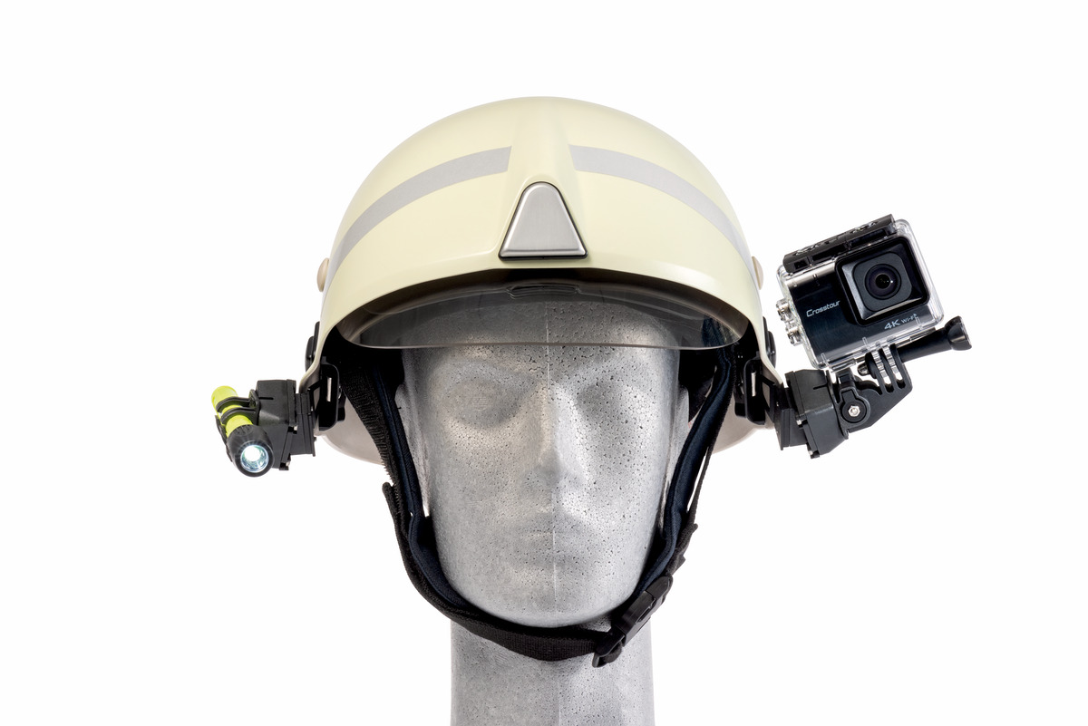 6902072151_parat_parasnap_snap_in_cam_kamerahalter_helmhalter_camholder_anwendung_schuberth