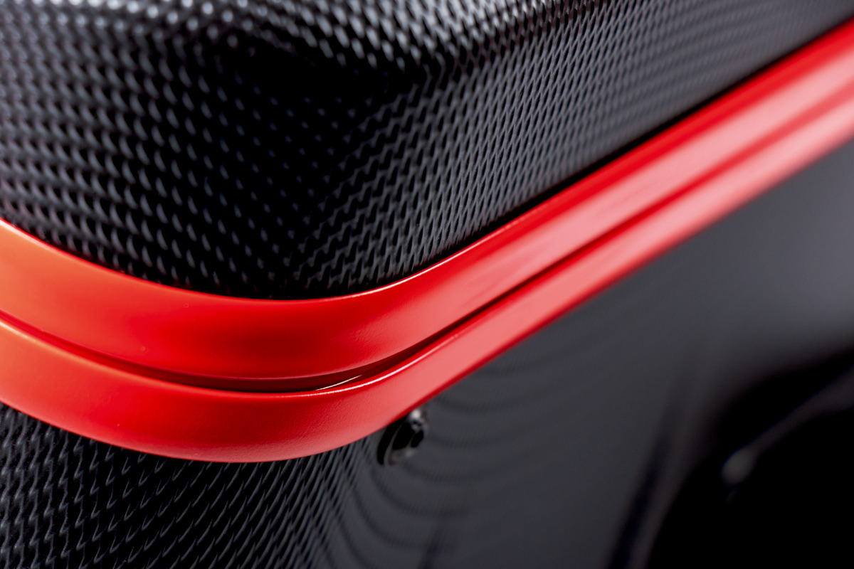 208747151_parat_paraproject_case_mobile_active_detail4