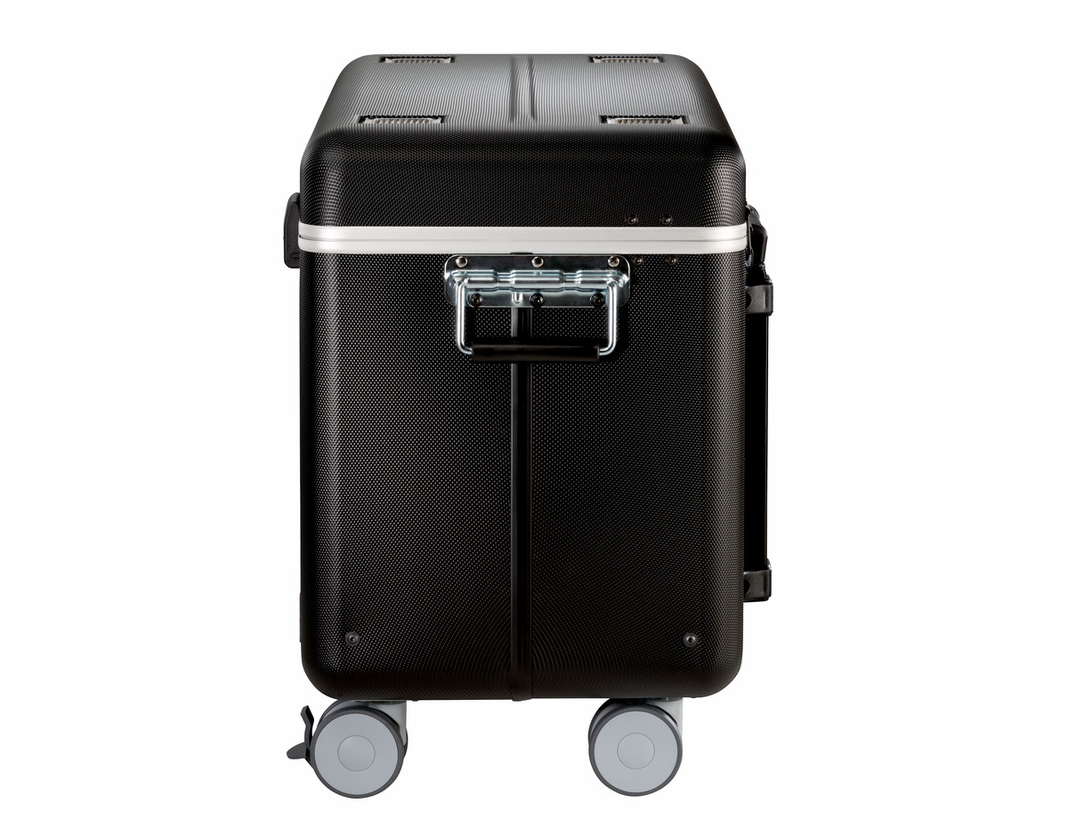 208617151_parat_it_koffer_solution_case_i10_charge_sync_kidscover_seitlich