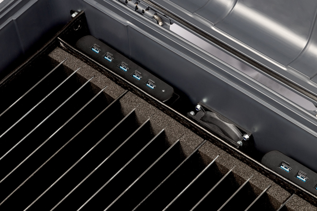 6433010399_parat_paraproject_cc20_cargocase_twincharge_ladekoffer_tabletkoffer_bildung_detail4