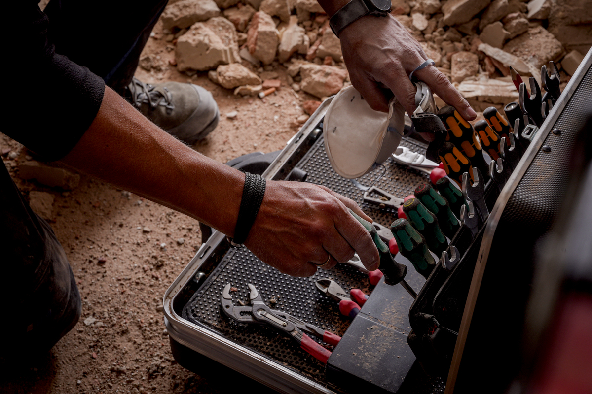 789500171_parat_werkzeugkoffer_toolcase_rollenkoffer_classic_kippzylinderschloss_kingsize_roll_cp-7_baustelle_2