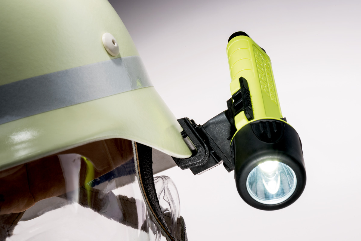 6902048151_parat_zubehoer_leuchte_lights_exschutz_parasnap_gft_links_detail5