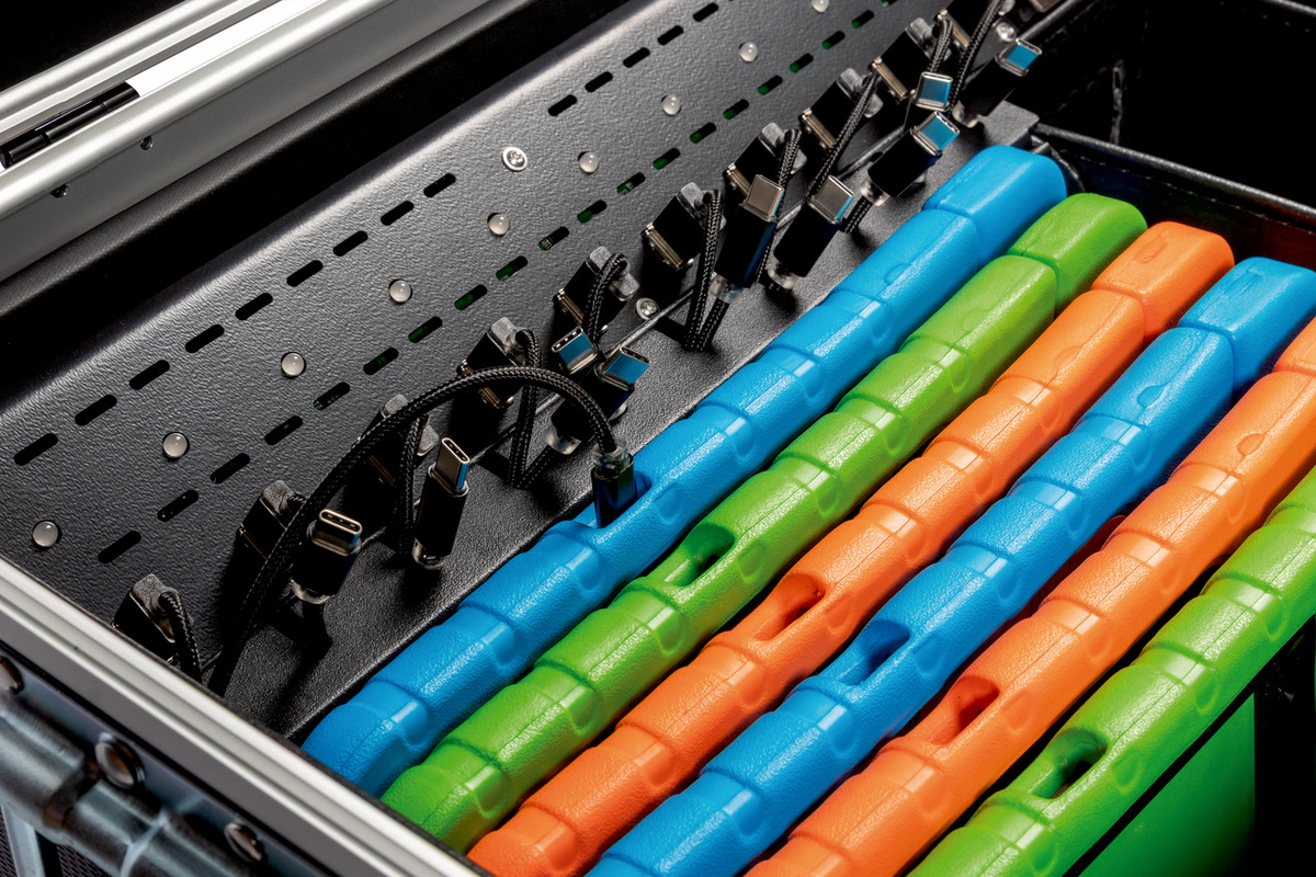 208661151_parat_paraproject_case_i10_tabletkoffer_detail