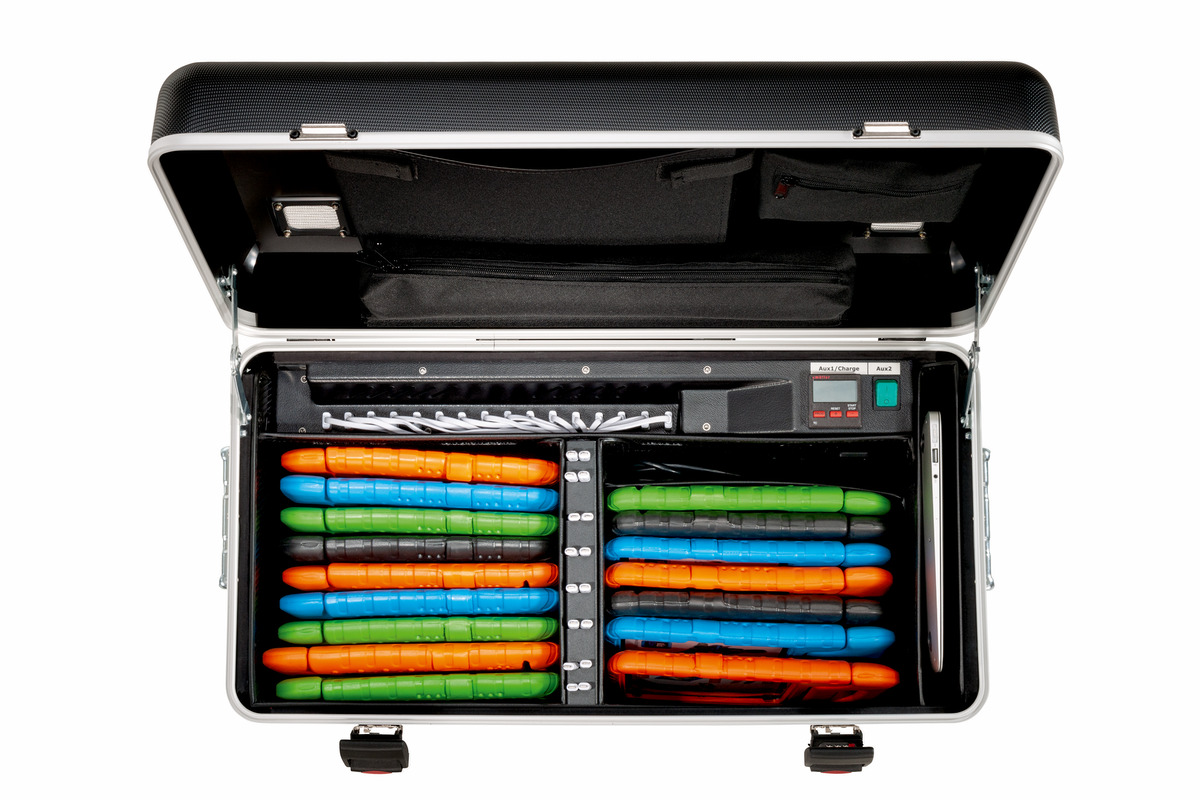 208640151_parat_paraproject_case_i16_kidscover_charge_sync_tabletkoffer_schwarz_vogelansicht