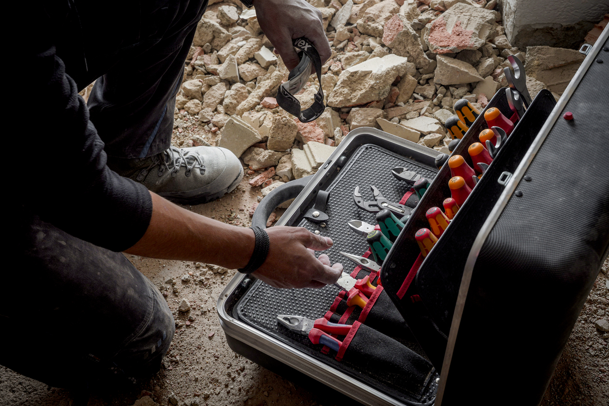 689500171_parat_werkzeugkoffer_toolcase_rollenkoffer_classic_kippzylinderschloss_kingsize_roll_bodenschale_baustelle_3